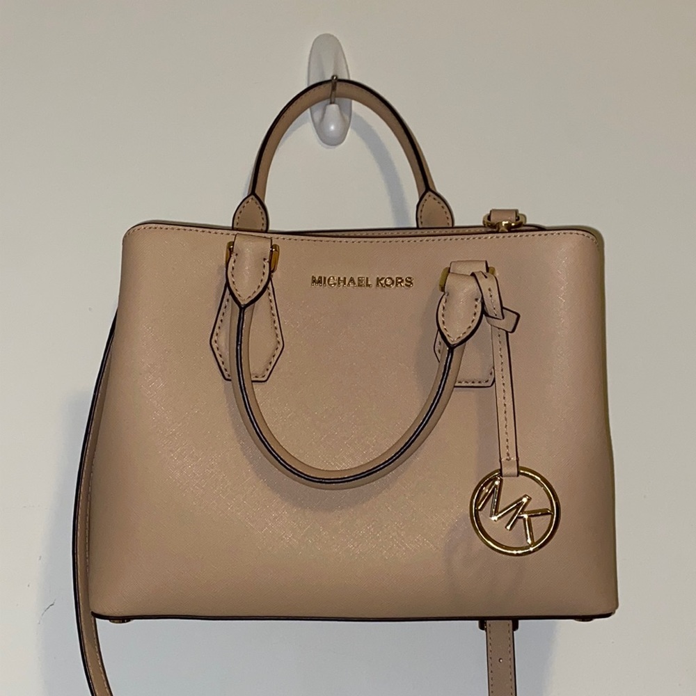 Michael Kors crossbody